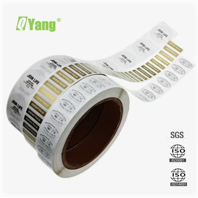 В чём разница между самоклеящимися этикетками и наклейками?